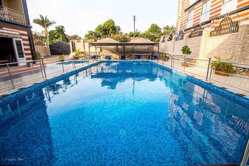 Innophine Hotel 790 엔테베 외부 사진